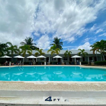 Panglao Regents Park Resort Esterno foto