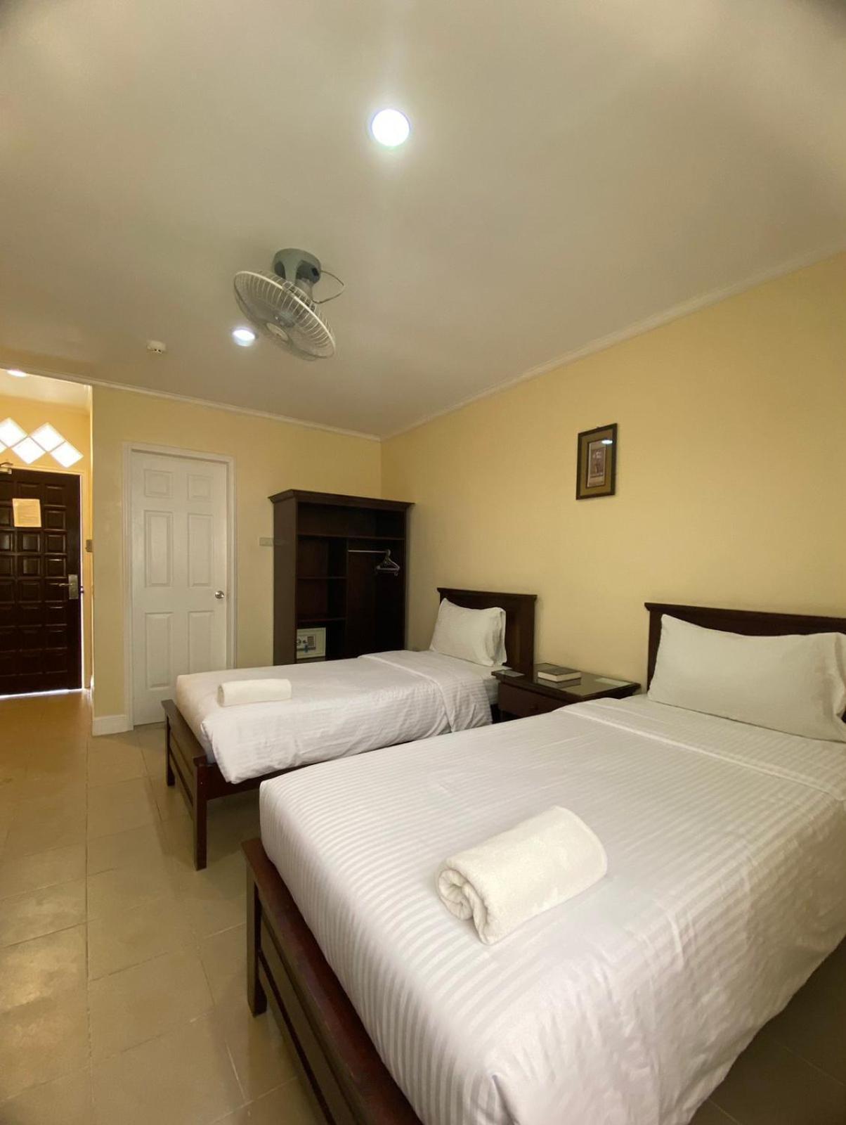 Panglao Regents Park Resort Esterno foto
