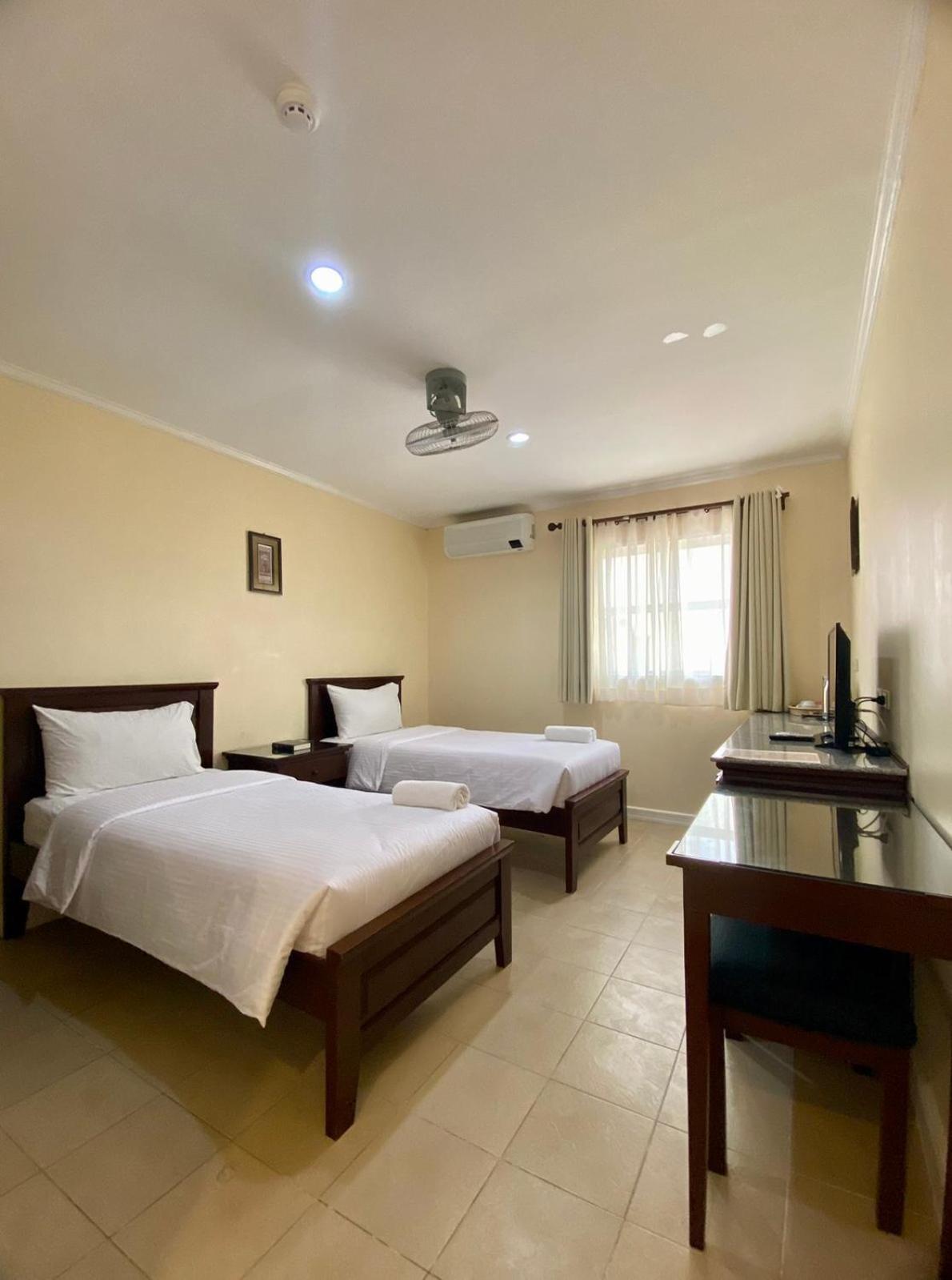 Panglao Regents Park Resort Esterno foto