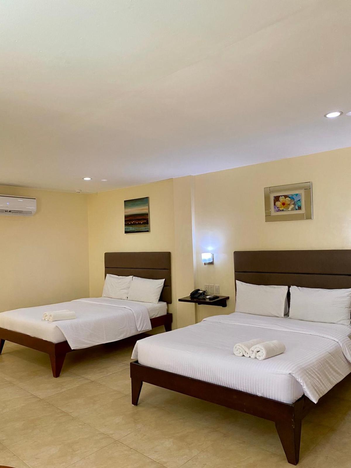 Panglao Regents Park Resort Esterno foto