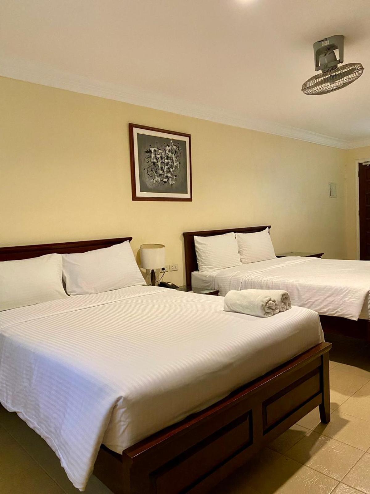 Panglao Regents Park Resort Esterno foto