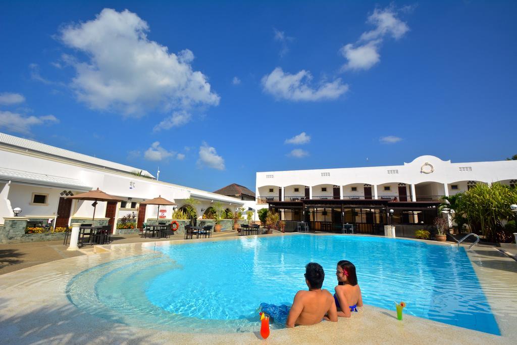 Panglao Regents Park Resort Esterno foto
