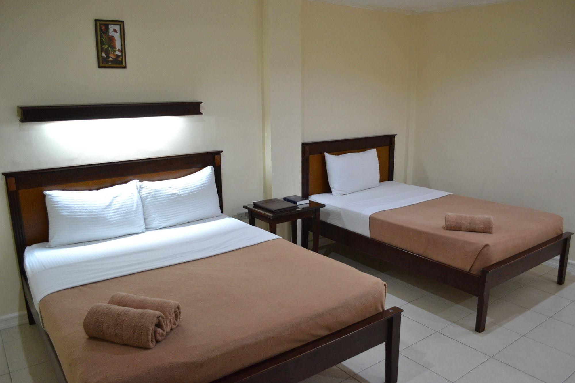 Panglao Regents Park Resort Esterno foto